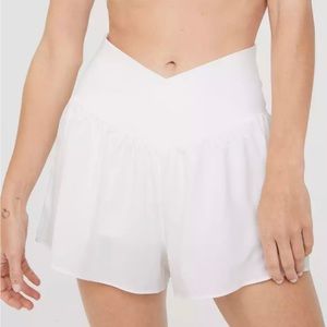 NWOT Aerie Offline Crossover Flowy Shorts Size M